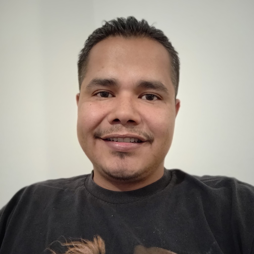 Meet your Posher, Roney